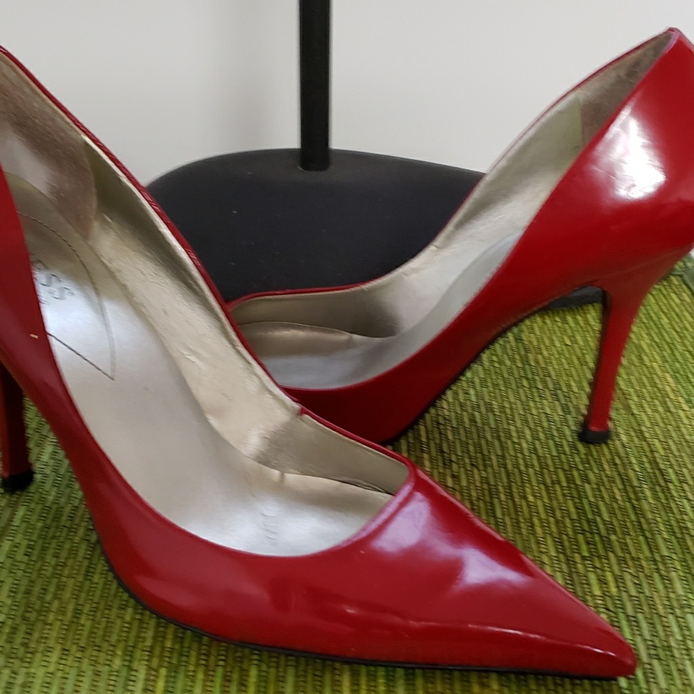 Red sexy heels by Guess